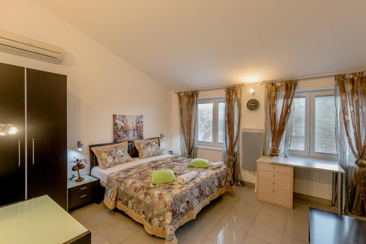 Olive Garden Apartment Petrovac Exteriör bild