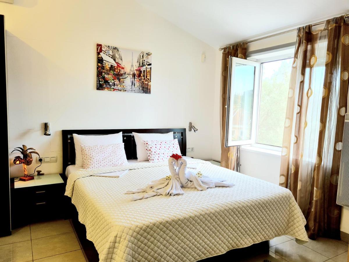 Olive Garden Apartment Petrovac Exteriör bild